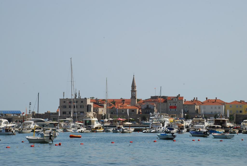 Budva Inn Guest House الغرفة الصورة